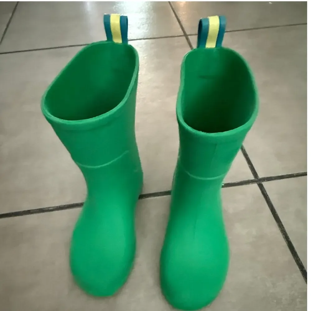 Totes Toddler Rain Boots size 9-10 Green waterproof Rubber boots Unisex EUCipe